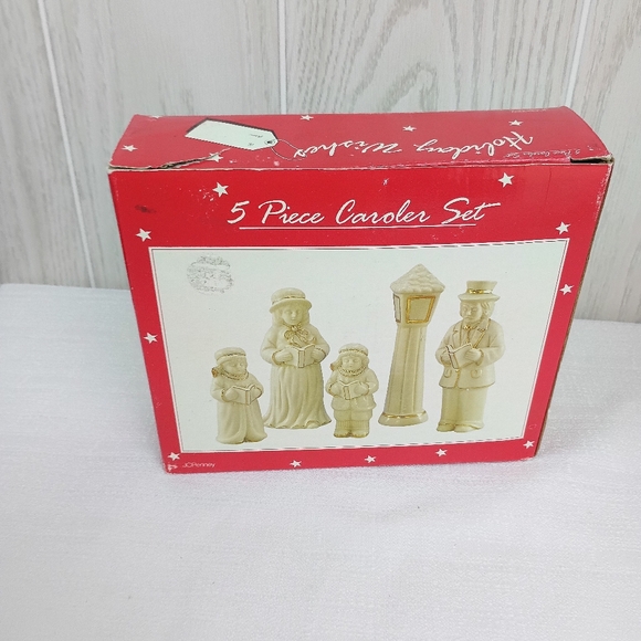 Vintage JCPenny 5 Piece Caroler Set Christmas Holiday w/ box Cream W/ Gold Trim - Picture 15 of 16